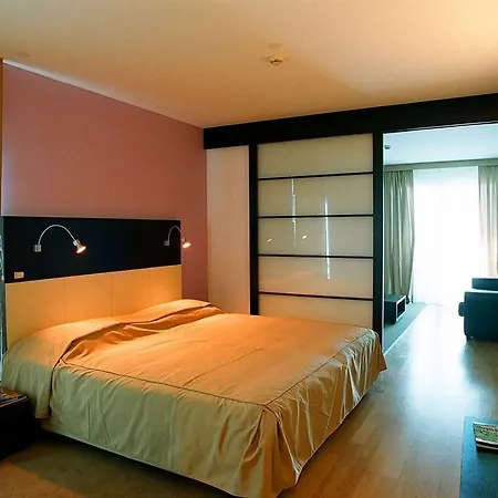 Split Hotel