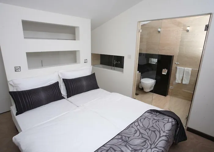 Split Ξενοδοχείο 4*